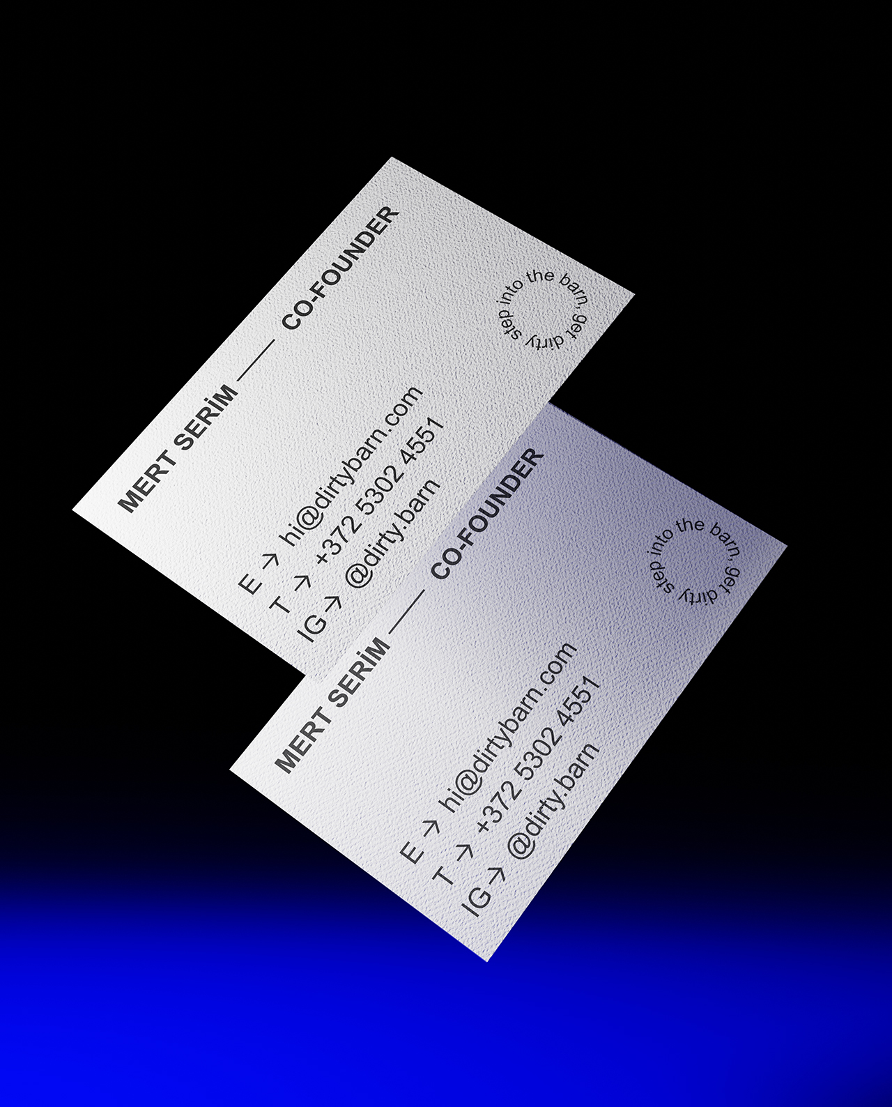 Business Card Mockups in Zero Gravity gallery image 4